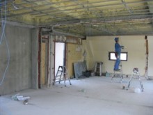 漆喰など自然素材を利用し、健康的な空間に